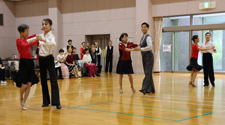 �u�d�q�x�T