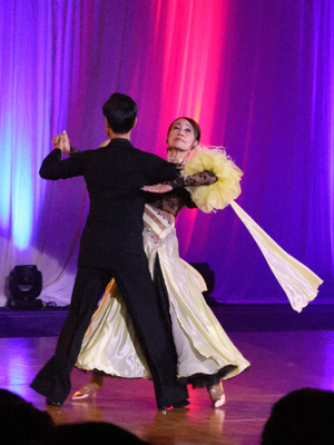 �n���a�s�E�n���^�|